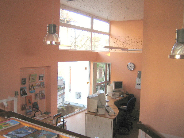img-139071-Theke Bibliothek LU.-Friesenhim.jpg